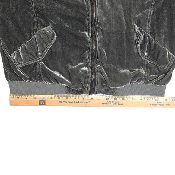 Free People Ruched Velvet Bomber Jacket Gray Zip-Up Size L - Picture 13 of 16